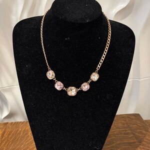 Elegant Gold and Crystal Necklace